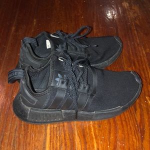 Shoes I don’t wear anymore, worn only a few times, very good condition